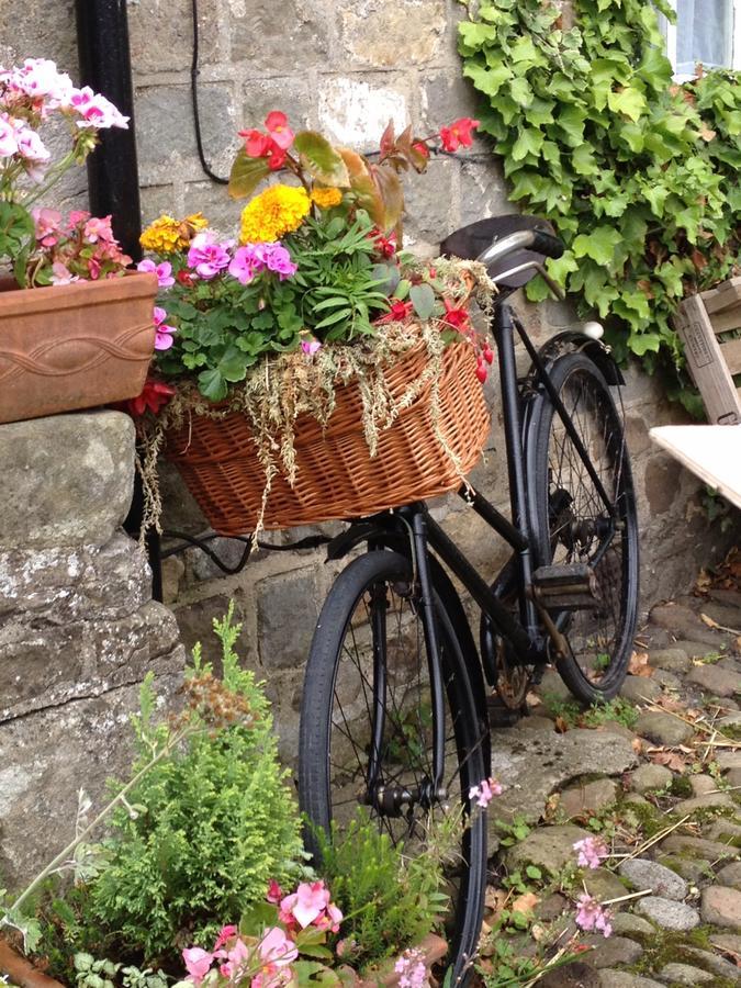 The Bull Inn West Tanfield Ripon Buitenkant foto